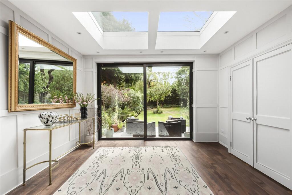 luxury-house-builders-barnes3.jpeg