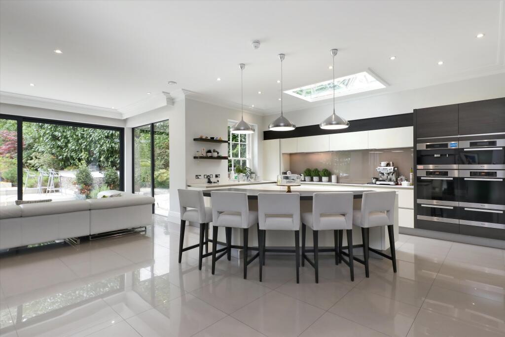 luxury-house-builder-ascot4.jpeg