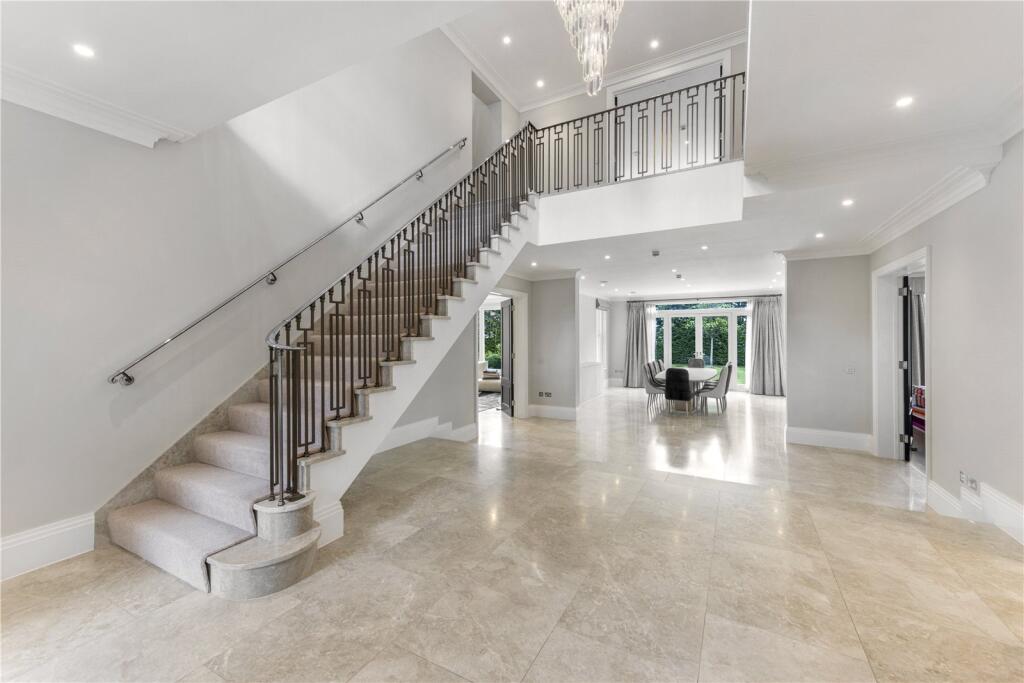luxury-house-builder-sunningdale2.jpeg