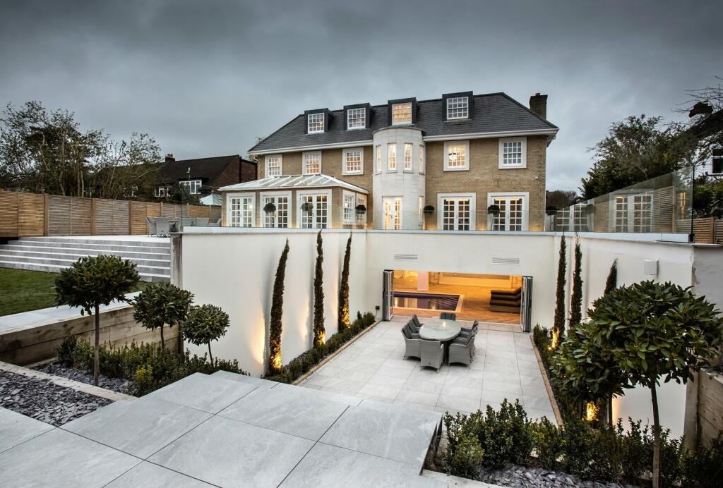 luxury-house-builders-barnet2.jpeg
