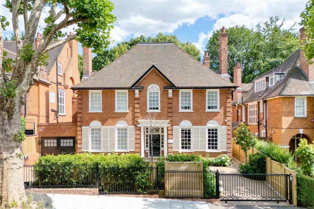 luxury-house-builders-hampstead2.jpeg